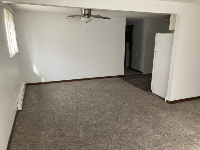 Building Photo - 6335 Robinson Rd