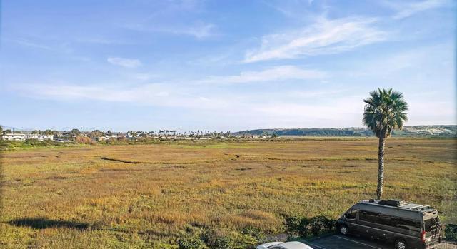 Building Photo - 1111 Seacoast Dr