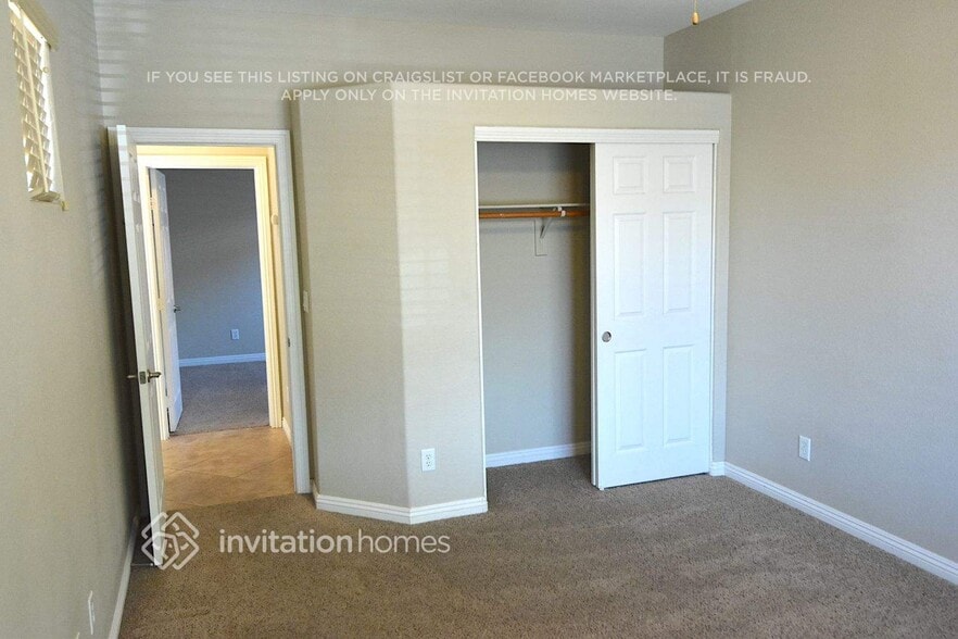 Building Photo - 8124 Chimney Bluff St