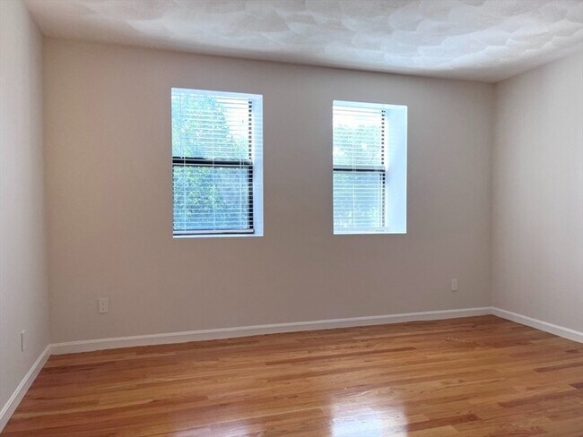 Building Photo - Updated 2BR / 2BA Condo with Private Deck & In-Unit Laundry at Academy Park