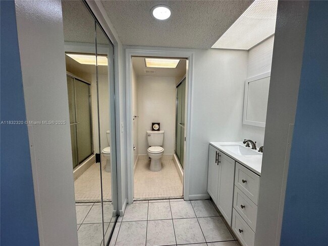Building Photo - 12850 SW 4th Ct