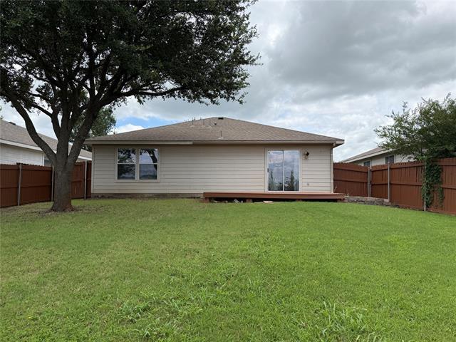Building Photo - 817 Live Oak Dr