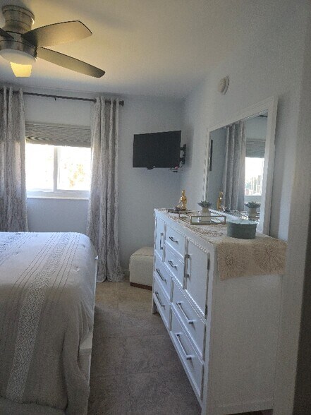 Building Photo - 25275 Rampart Blvd