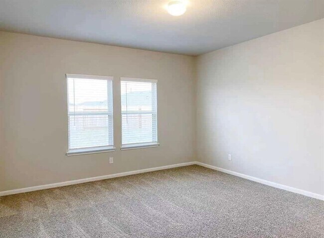 Building Photo - 29602 Juniper Ct
