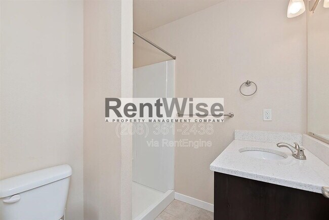 Building Photo - 8732 W Pine Valley Ln