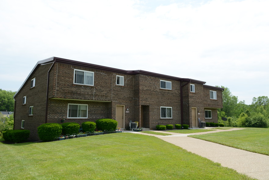 Building Photo - Crescent Ridge Apartments