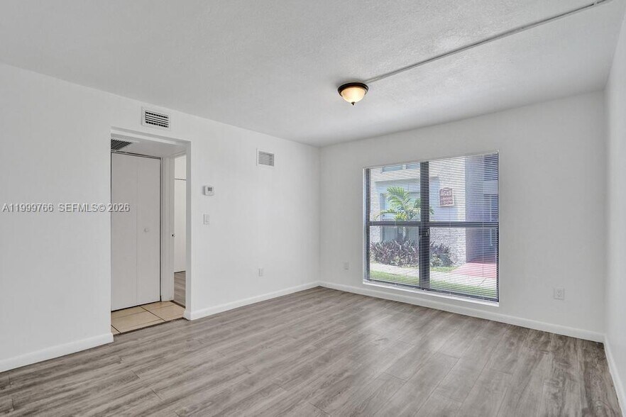 Building Photo - 4511 Treehouse Ln