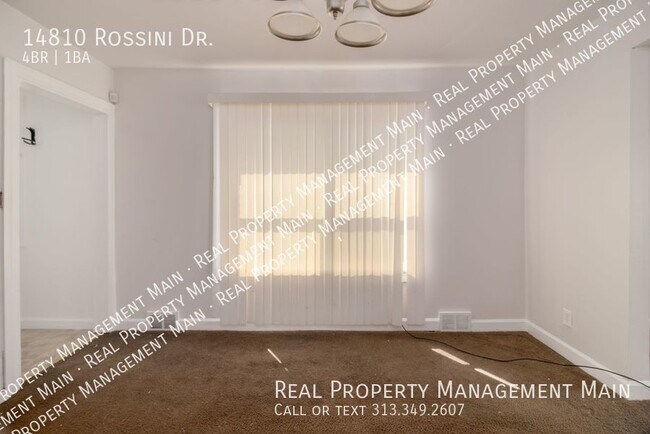 Building Photo - 4 Bed on Rossini Drive