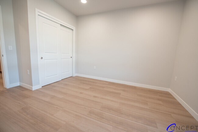 Building Photo - Brand-New Luxury Living with Mountain Char...