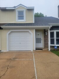 Building Photo - 19 Danville Ct