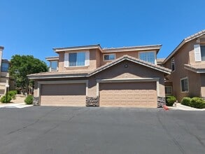 Building Photo - 9901 Trailwood Dr