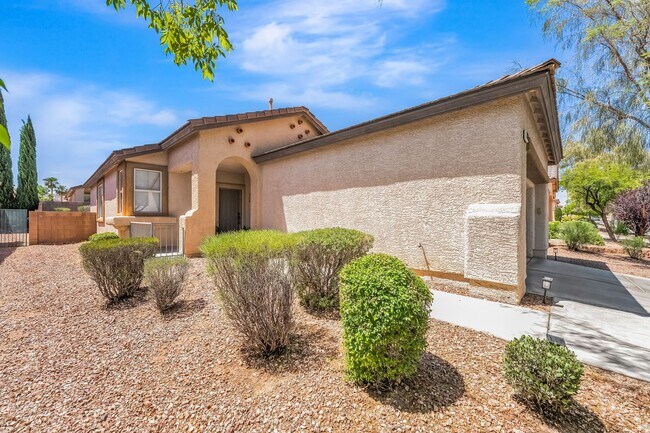 Building Photo - Single Story, 3 Bedroom, 2 Bath in Summerlin!