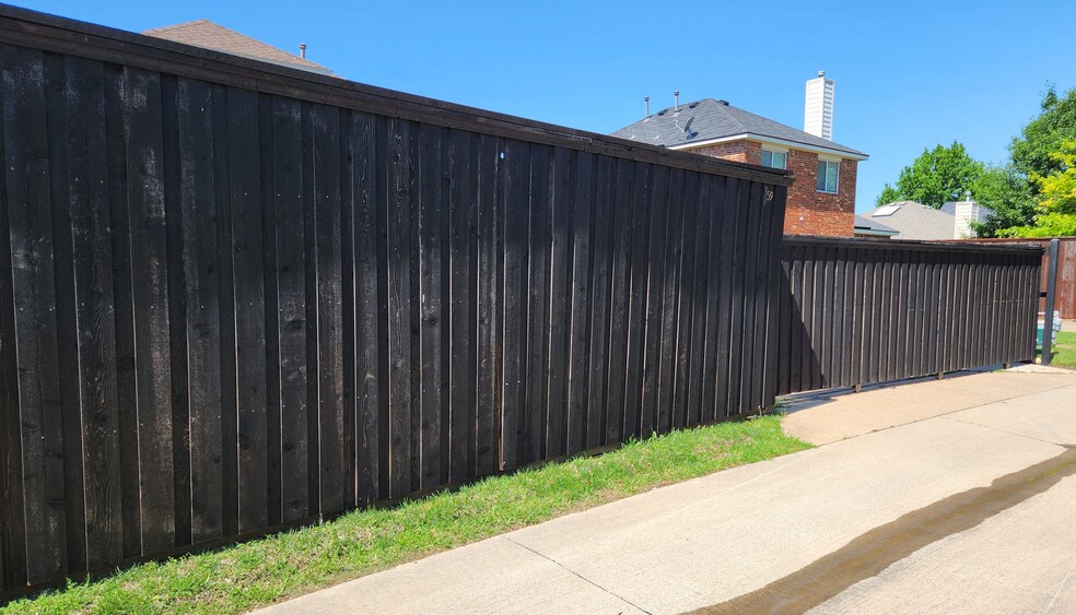 Building Photo - 159 Biscayne Dr