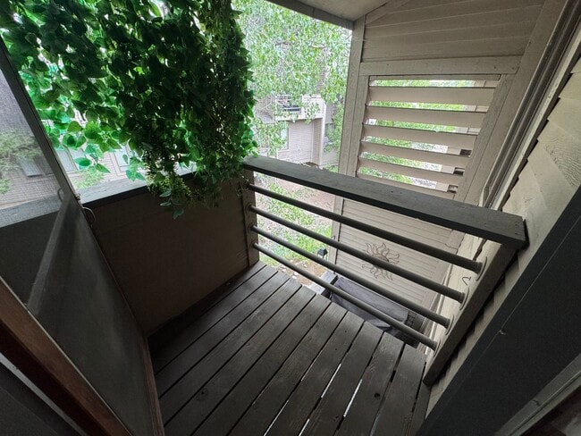 Building Photo - Bright 2BR Townhome with 3 Balconies & Private Patio