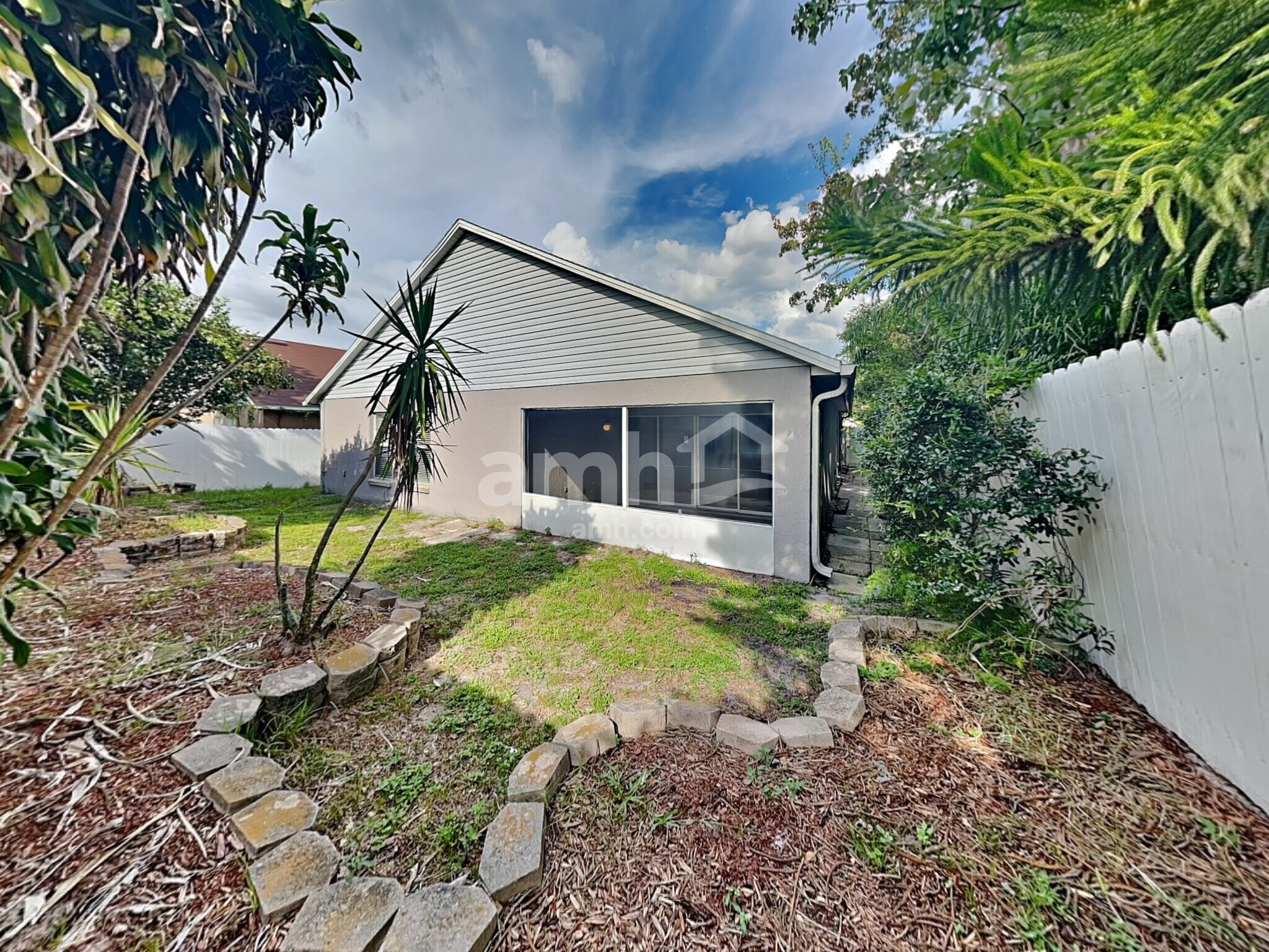 Building Photo - 4018 Coralbrooke Grv
