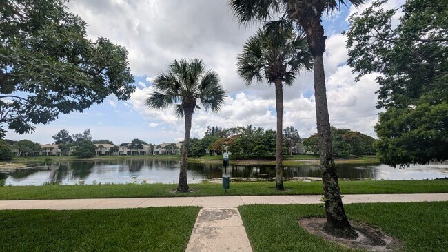 Building Photo - 4715 Palmbrooke Cir
