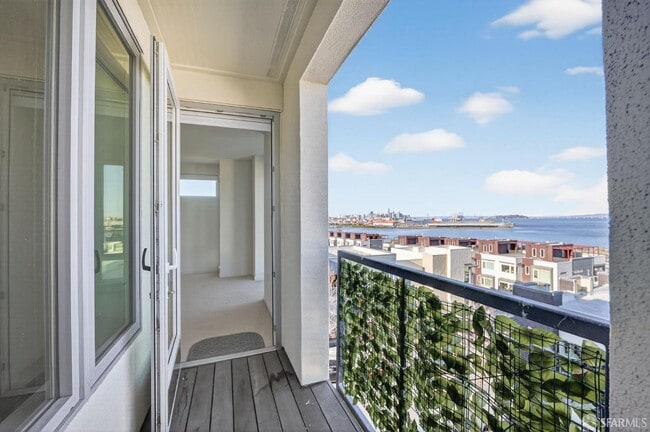 Building Photo - 10 Innes Ct