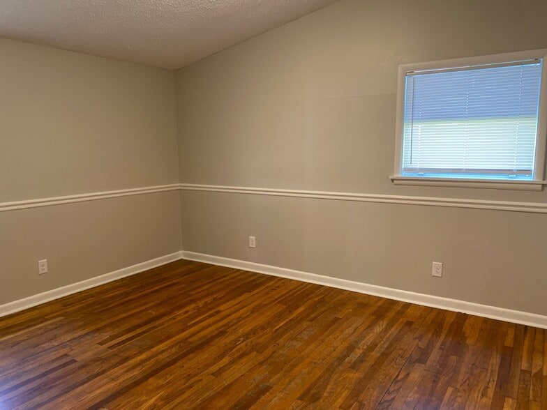 Building Photo - 22 Kemmons Dr