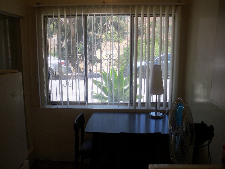 Building Photo - 4335 Don Tomaso Dr