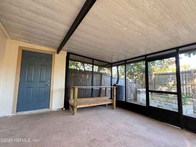 Building Photo - 9329 Genna Trace Trail