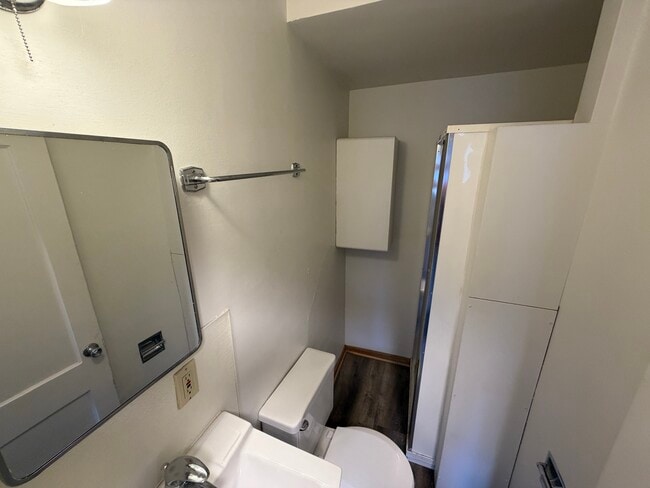 Building Photo - 1209 North