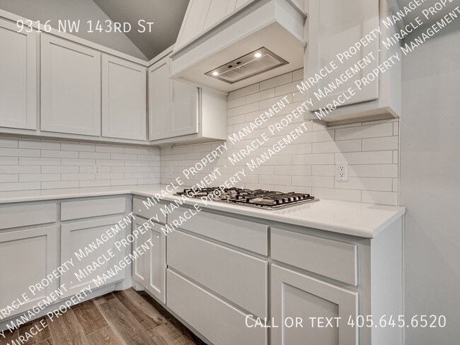 Building Photo - 9316 NW 143rd St