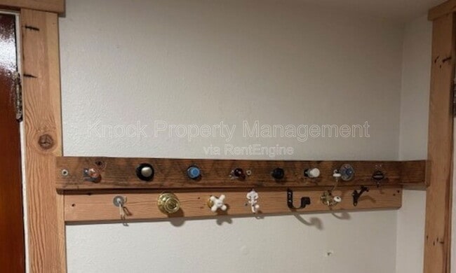 Building Photo - 1815 NW Hoyt St