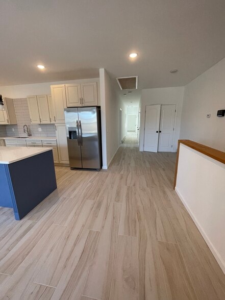 Building Photo - 6214 Durham Ave