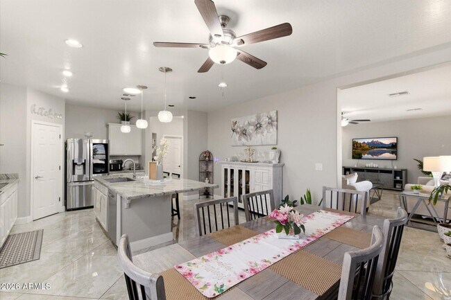 Building Photo - 22250 W Ashleigh Marie Dr