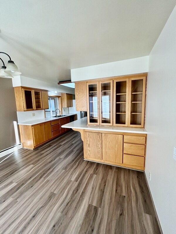 Building Photo - 606 Mead Ave