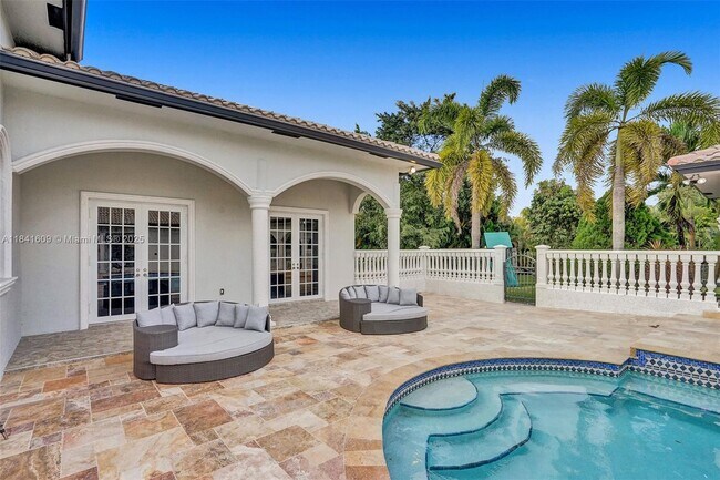 Building Photo - 13751 Pine Meadow Ct