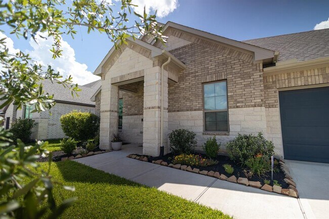 Building Photo - 8522 Sun Coral Dr