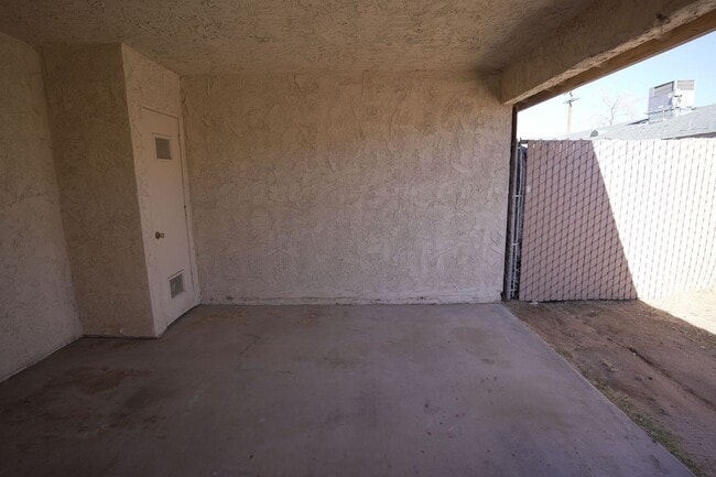 Building Photo - 21355 Bear Valley Rd
