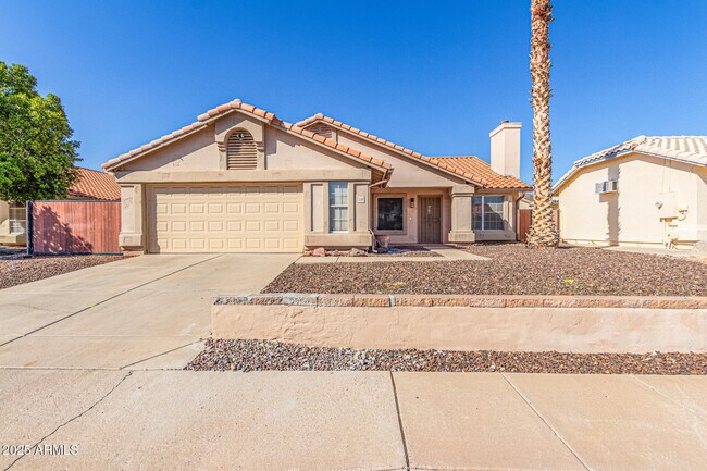 Primary Photo - 5340 W Oraibi Dr