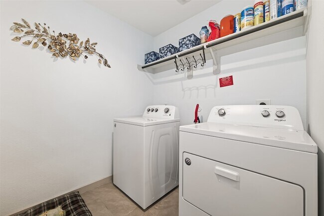 Building Photo - 29422 Paytons Park Ct
