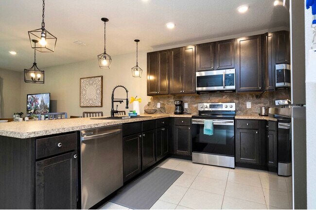 Building Photo - 4764 Coral Castle Dr.