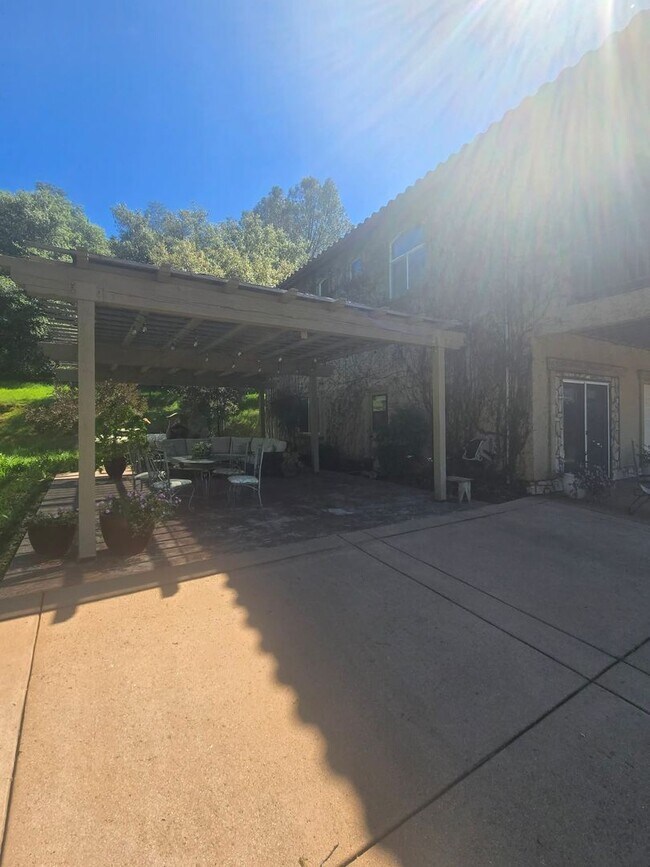 Building Photo - 4979 Florence Ct