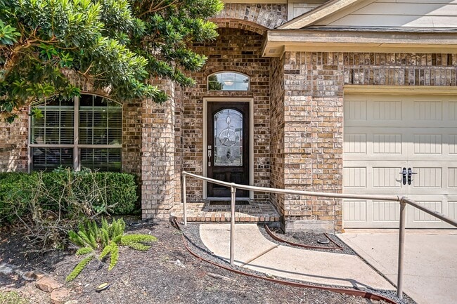 Building Photo - 3400 Volterra Cir