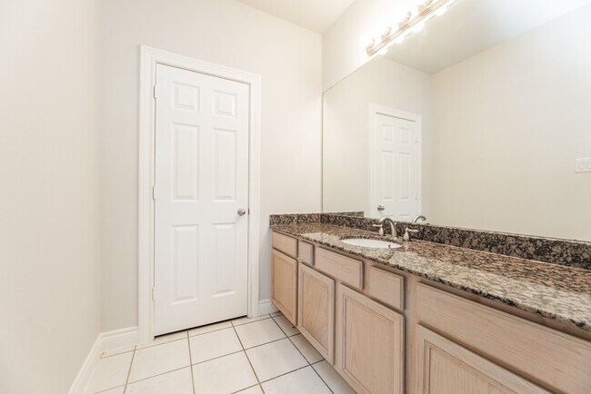 Building Photo - 2616 Starboard Point Dr