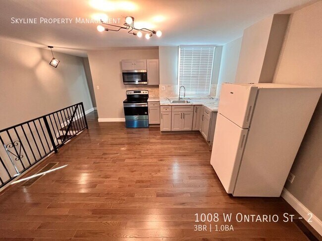Primary Photo - 1008 W Ontario St