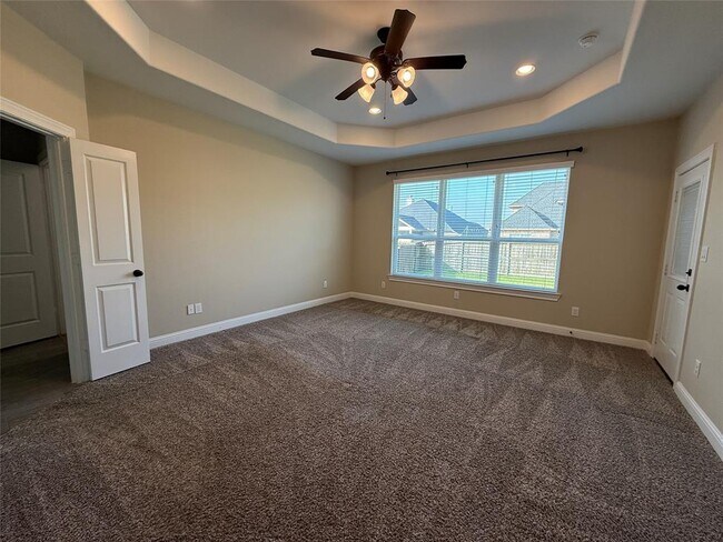 Building Photo - 19070 Minero Ln