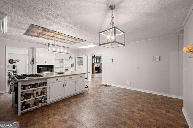Building Photo - 2110 Prather Bridge Rd