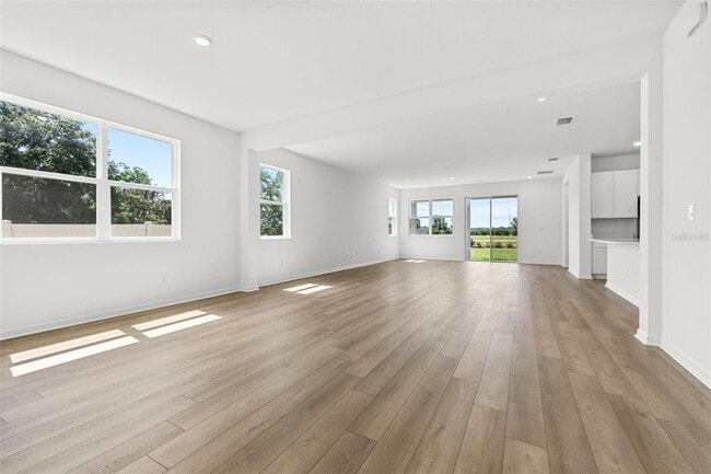 Building Photo - 29308 Kinsington Ct