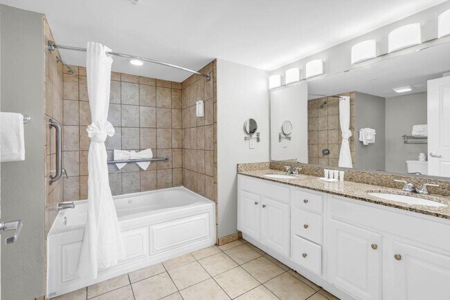 Building Photo - 5300 N Ocean Blvd