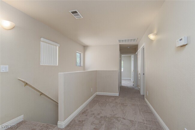 Building Photo - 9029 Mossy Hollow Ave