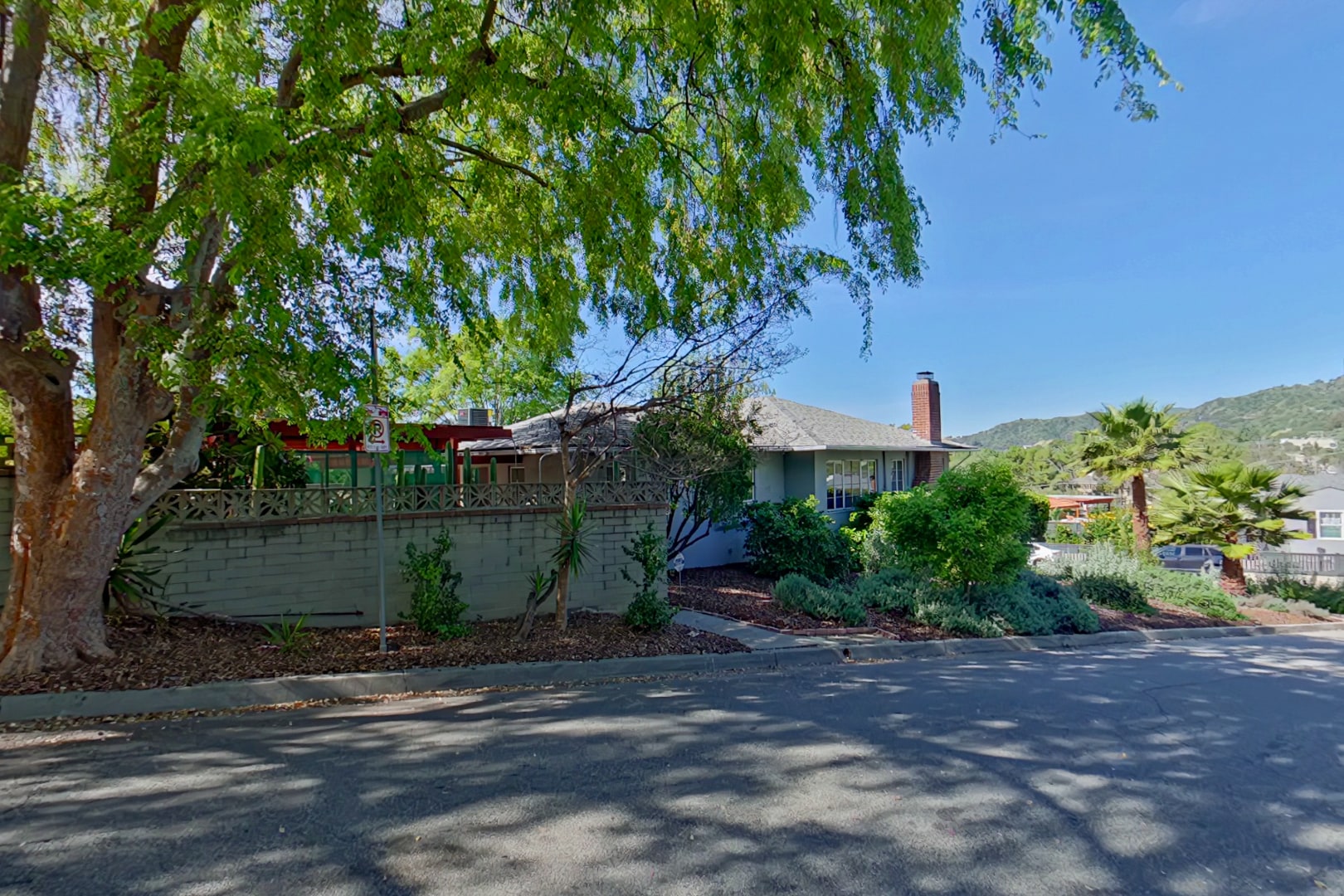 Building Photo - 1462 Glengarry Rd