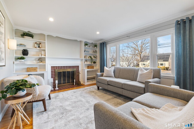 Building Photo - 103 Edgemere Ave