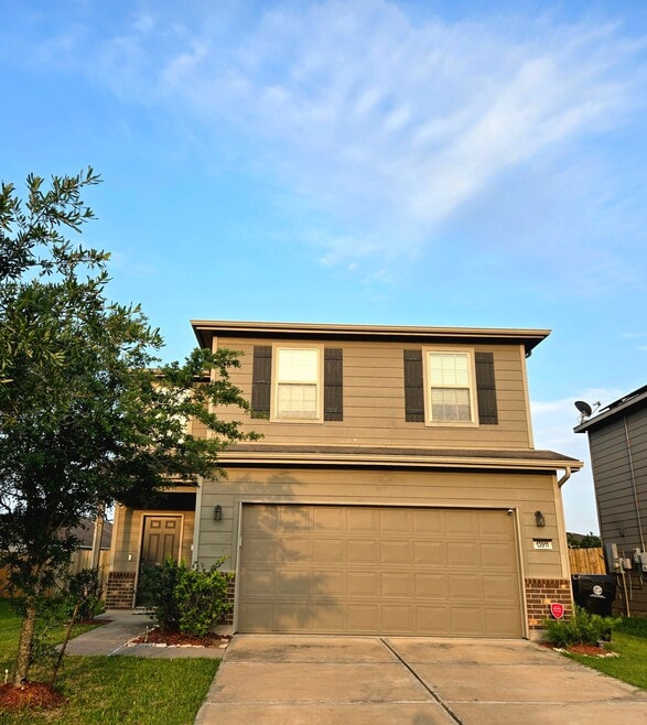 Building Photo - 13911 Rock Range Ln
