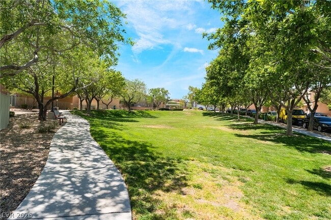 Building Photo - 9004 Successful Ct