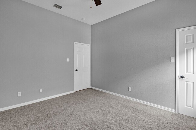 Building Photo - Meticulously Maintained McKinney Gem!